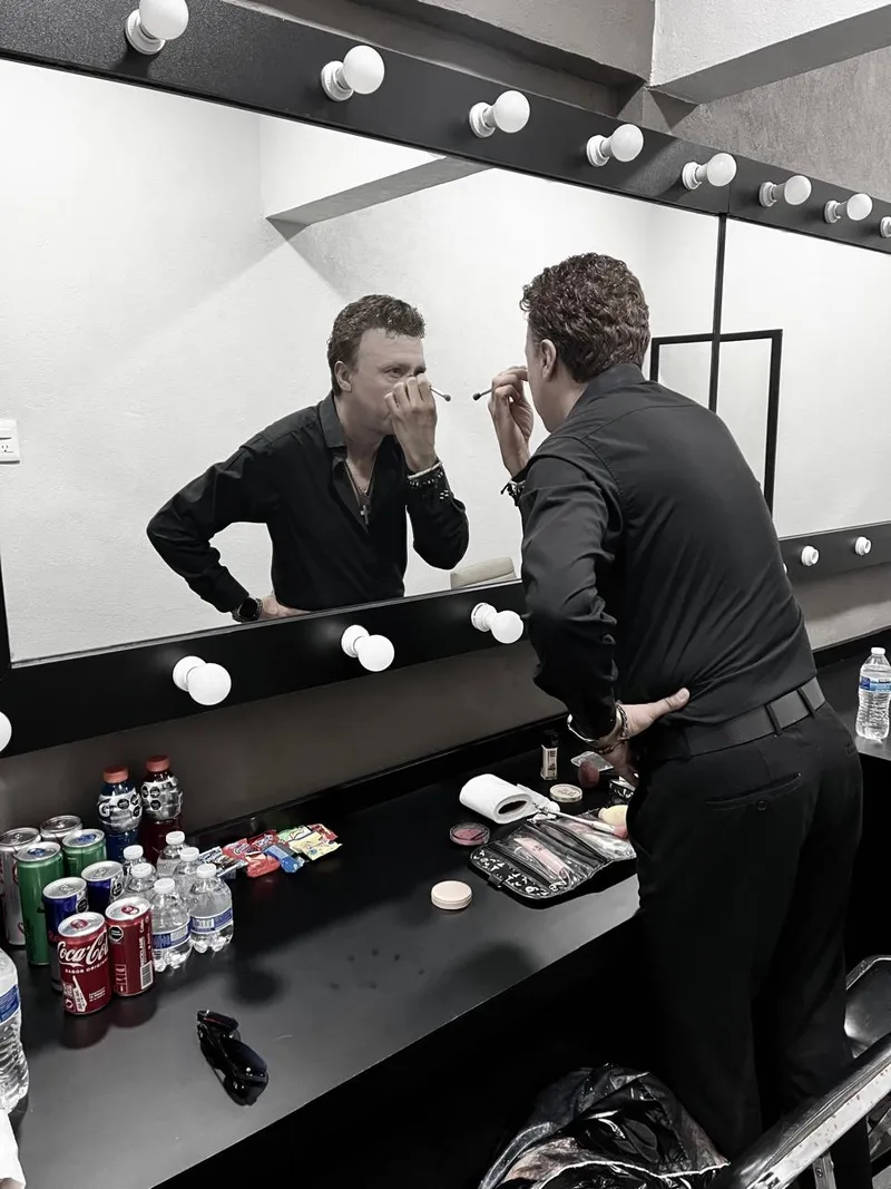 Víctor Sandín en camerino